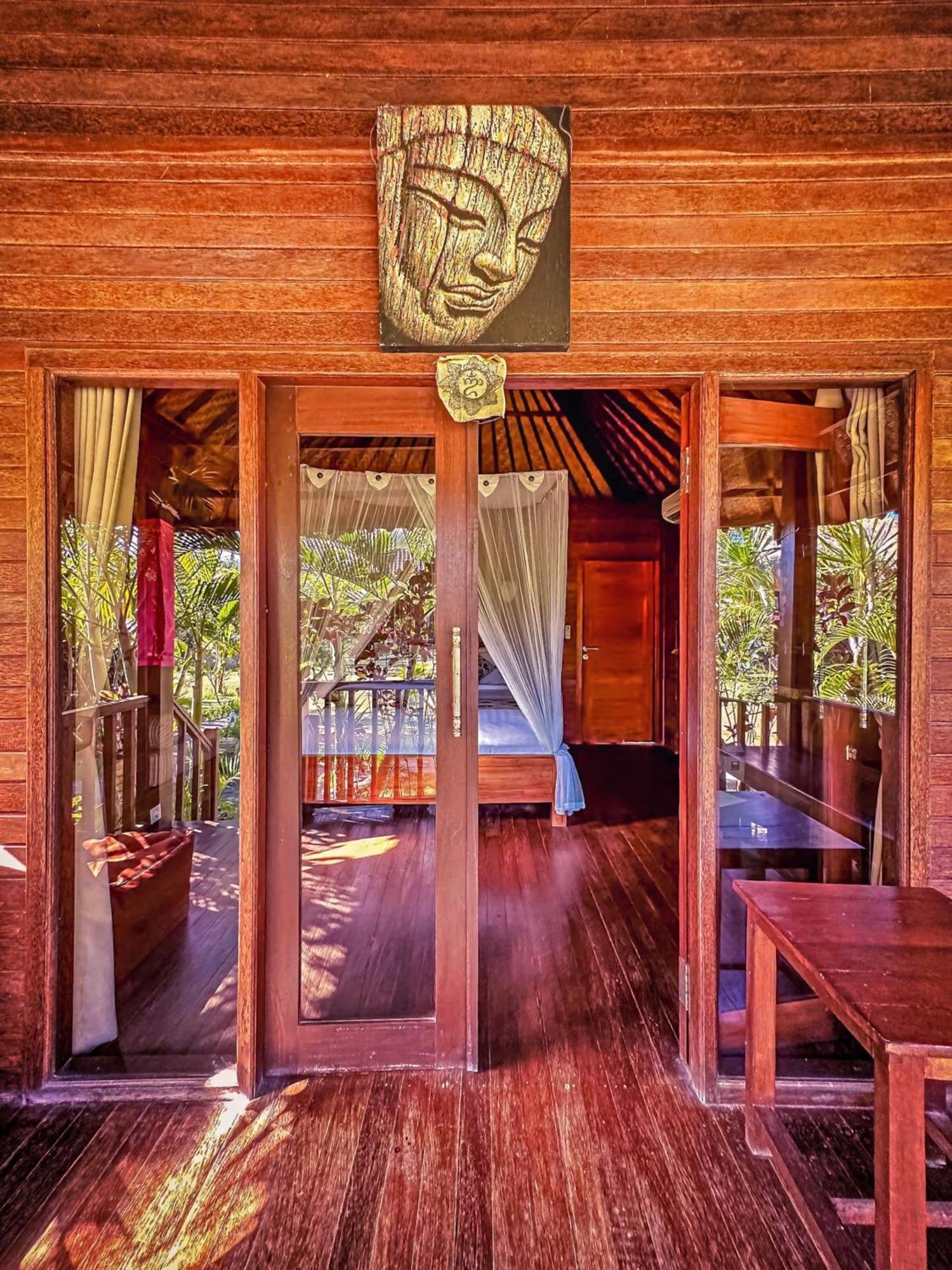 レンボンガン島 ザ シーマン ガーデン ハッツ Bed & Breakfast エクステリア 写真